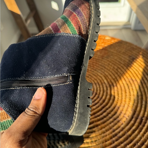 Cats women’s size 6 high calf leather boots.. - Picture 6 of 9